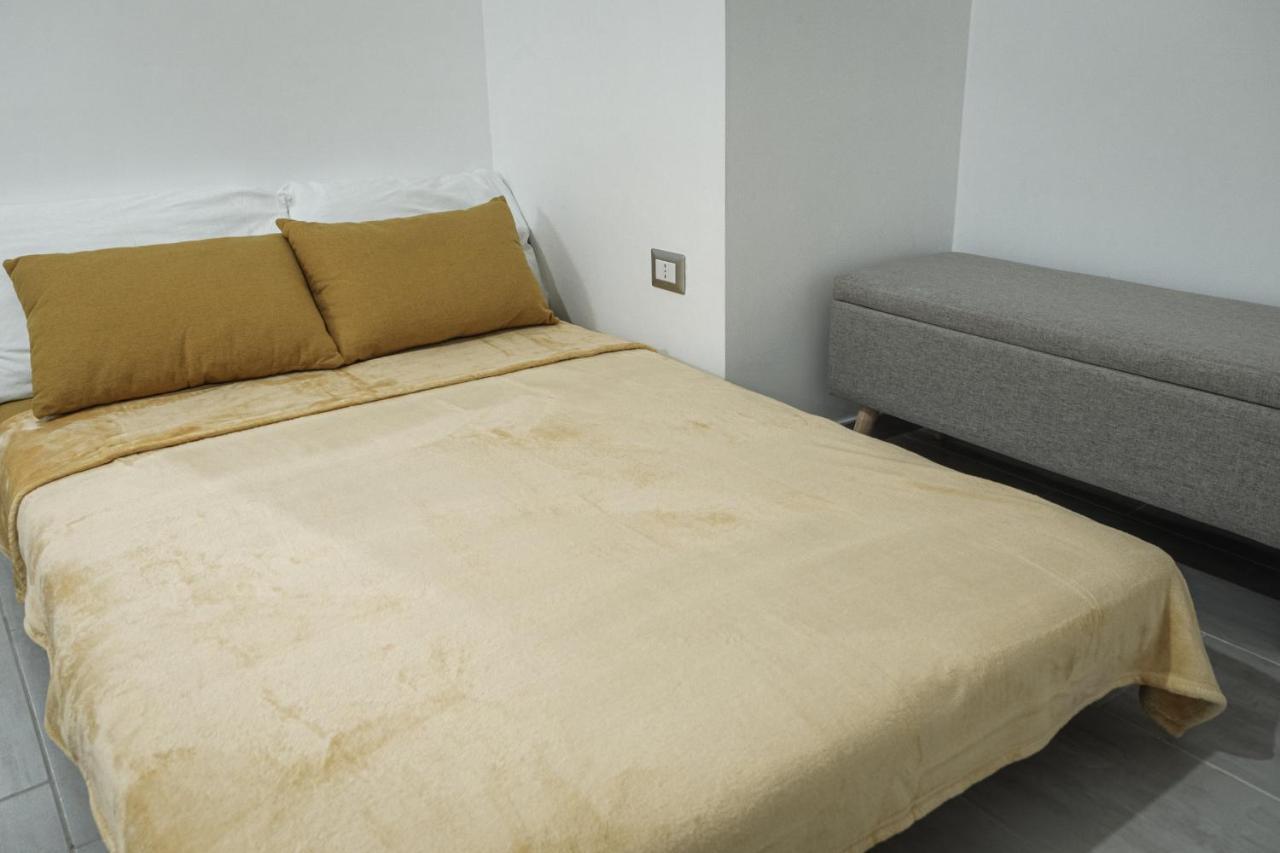 Appartement Independent House 51 à Naples Extérieur photo