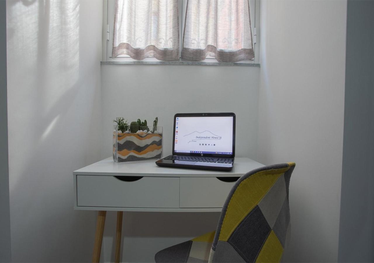 Appartement Independent House 51 à Naples Extérieur photo
